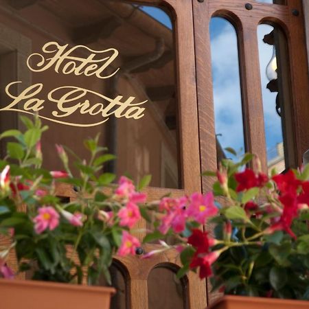 La Grotta Hotel سان مارينو المظهر الخارجي الصورة