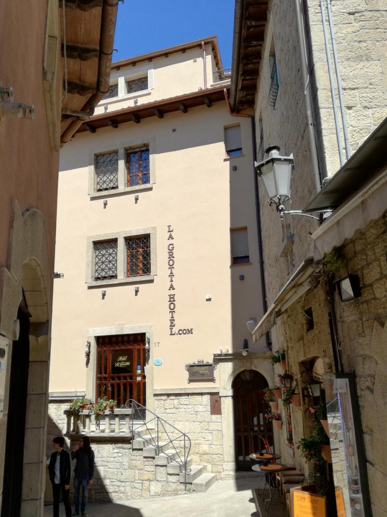 La Grotta Hotel سان مارينو المظهر الخارجي الصورة